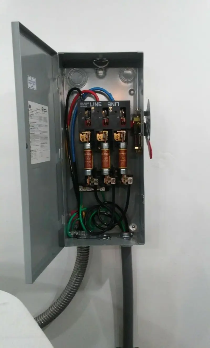 Three-phase disconnect switch installed for Electrical Wiring & Rewiring in Webster Groves
